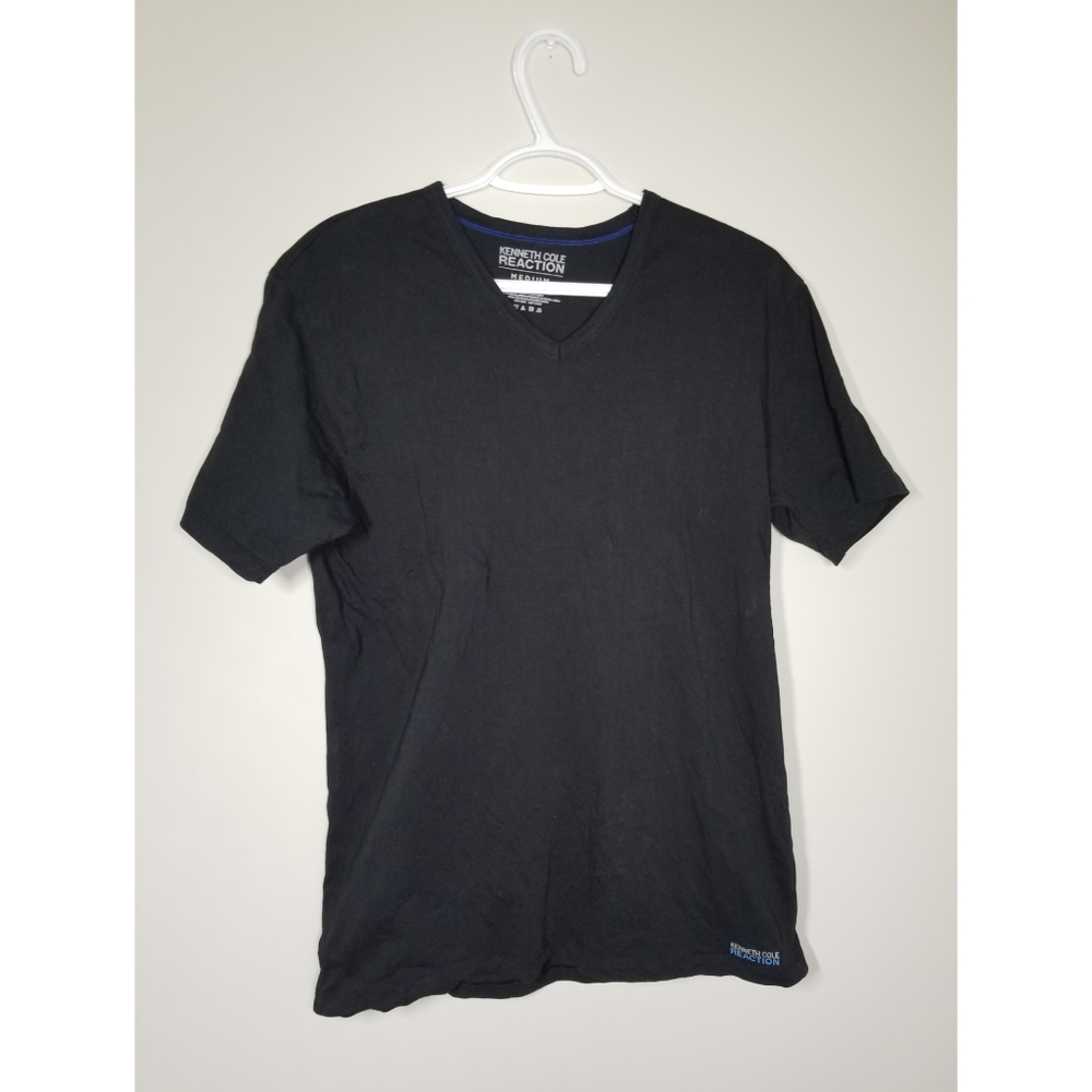 KENNETH COLE REACTION MENS MEDIUM V NECK TSHIRT